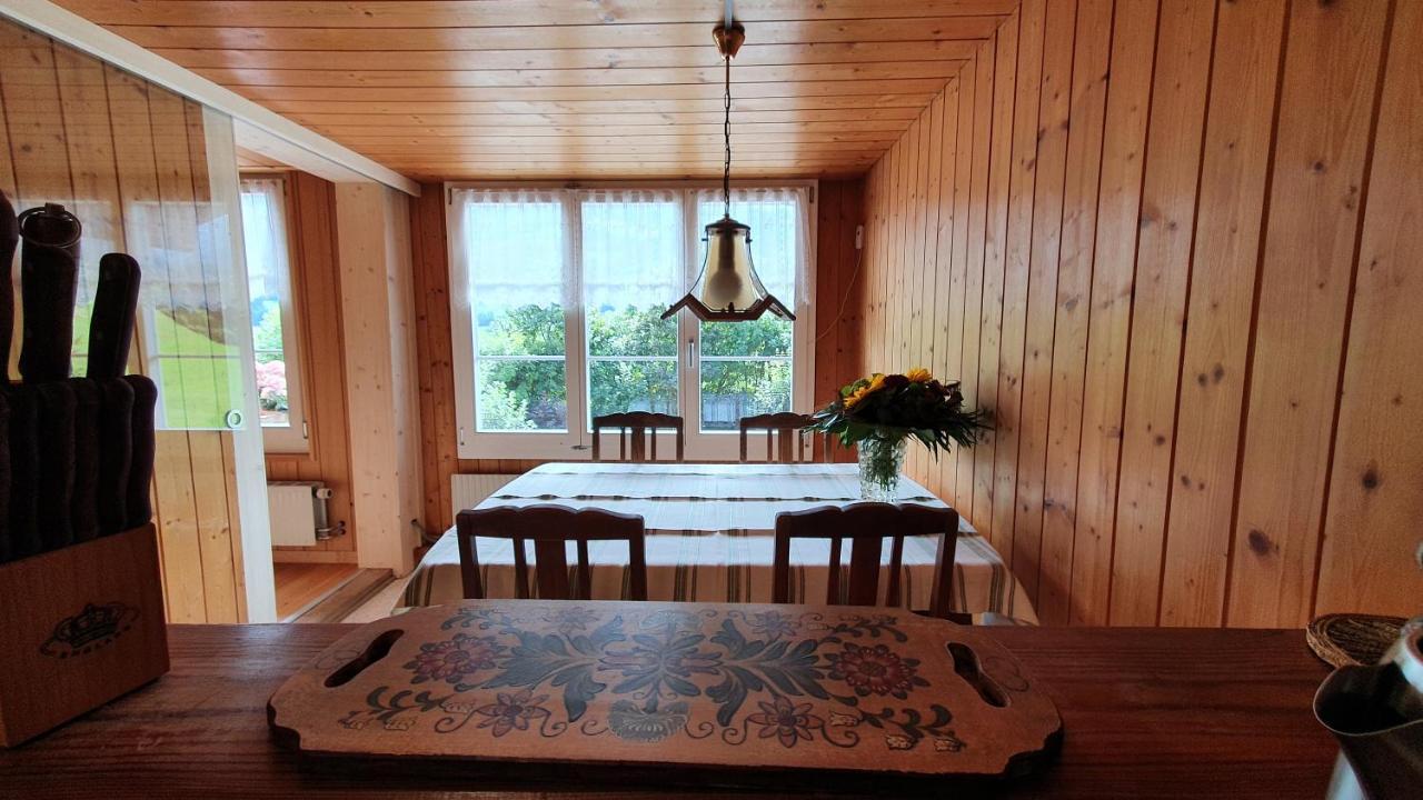 Adlerhorst - Apartment Im Niedersimmental Oey Екстер'єр фото